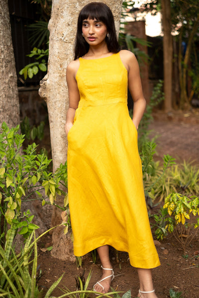 The Linen Cutaway Maxi Dress | Creatures of Habit