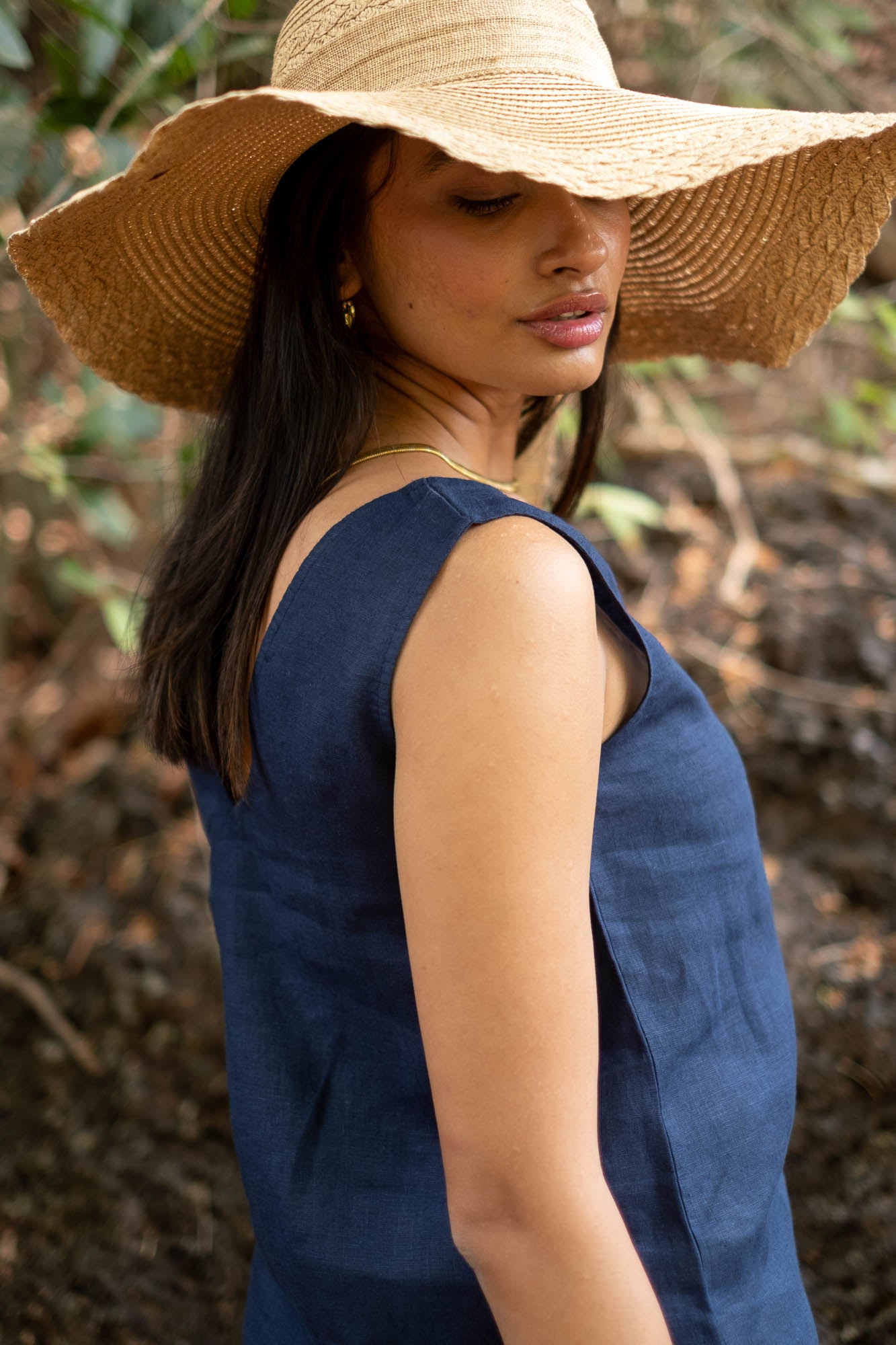 The Linen V Neck Tank | Creatures of Habit