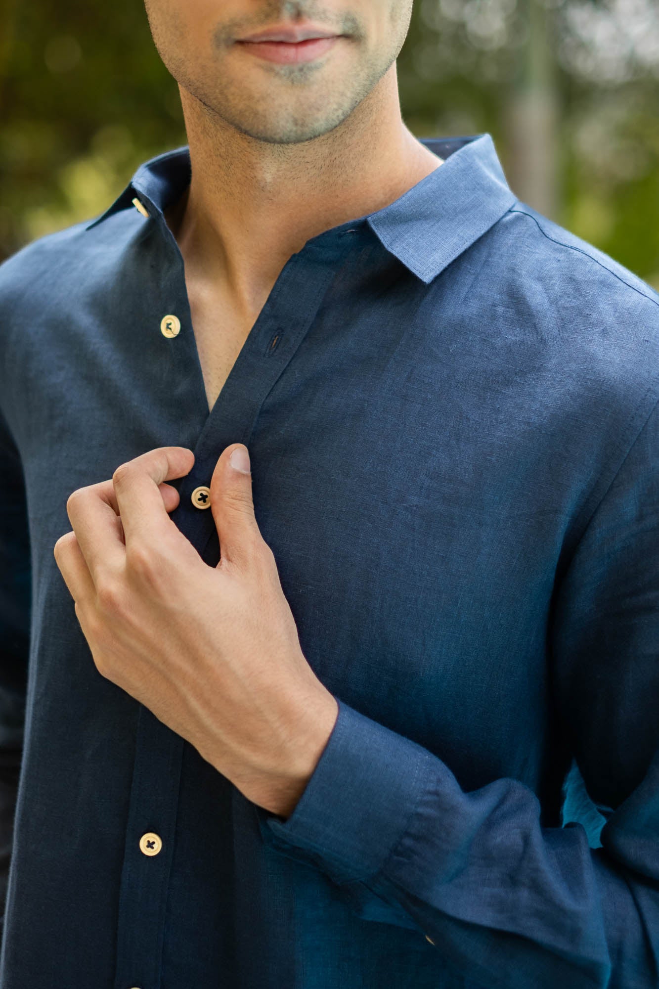 The Linen Pocketless Shirt | Creatures of Habit