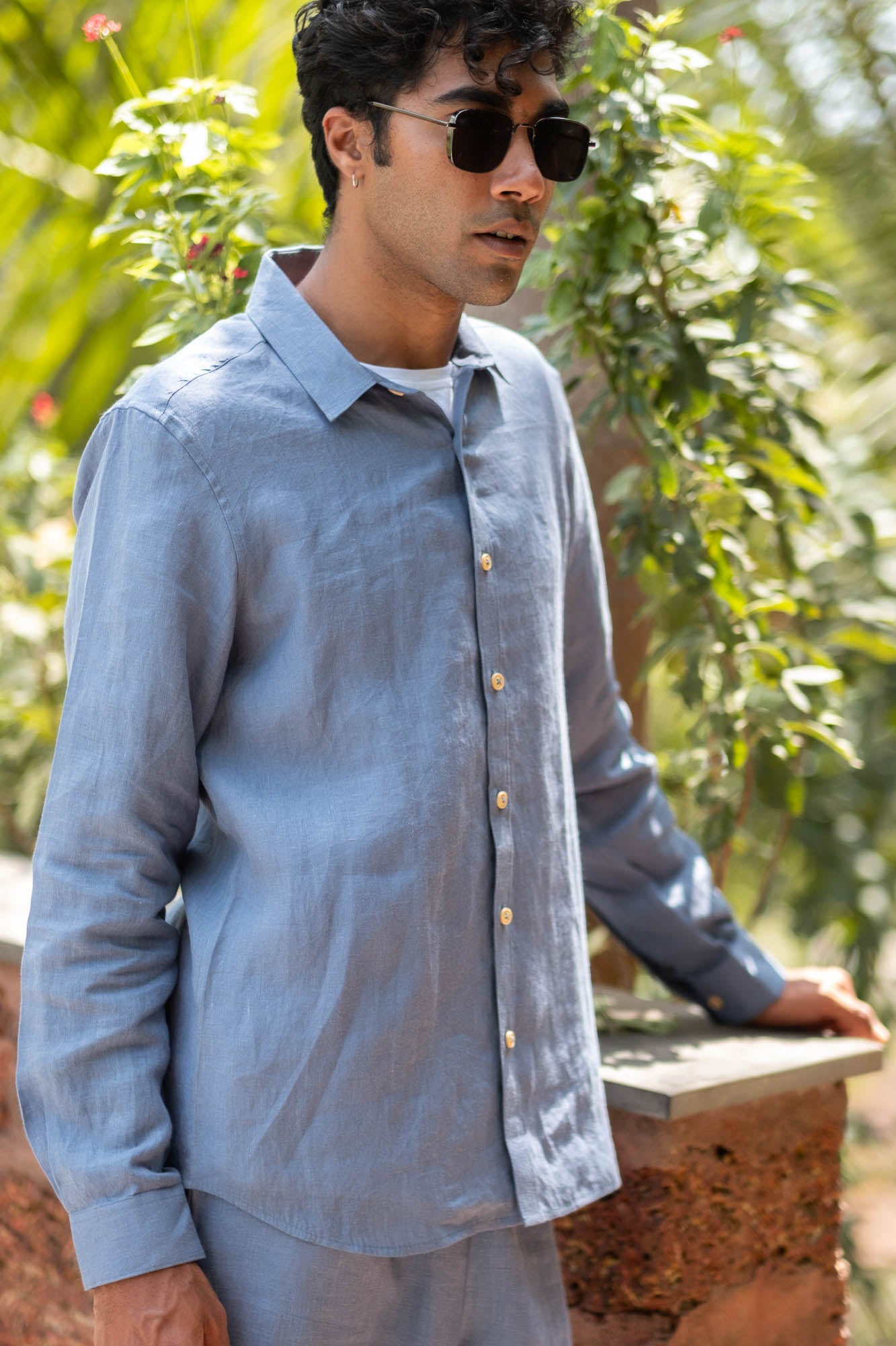 The Linen Pocketless Shirt | Creatures of Habit