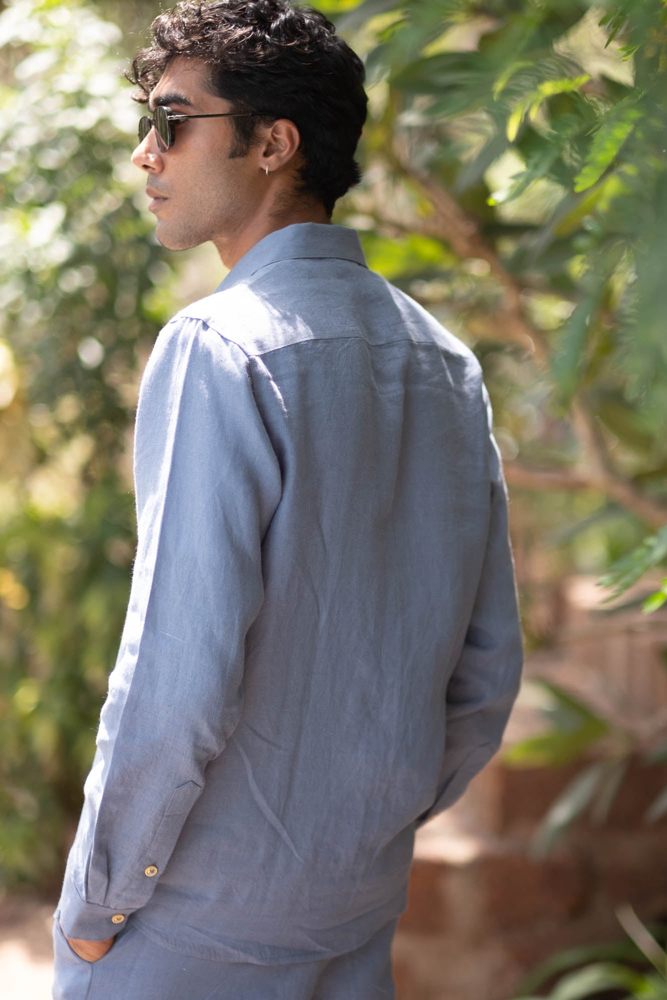 The Linen Pocketless Shirt | Creatures of Habit