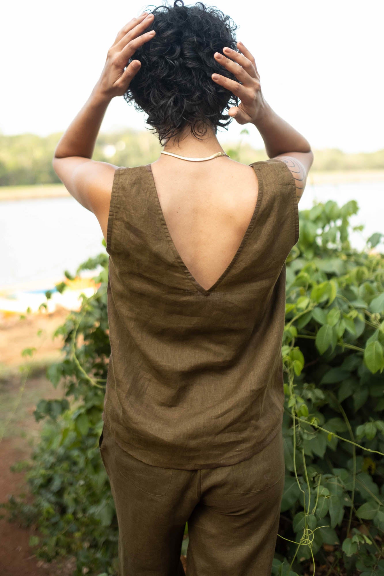 The Linen V Neck Tank | Creatures of Habit